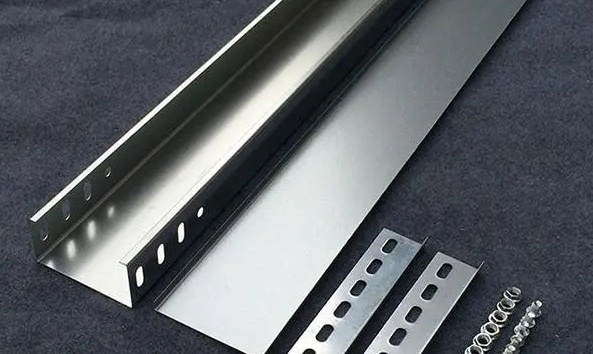 電纜線槽和橋架的區(qū)別，槽式和托盤式區(qū)別